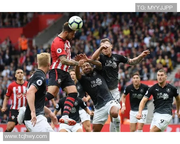特温特主场迎战埃蒙争夺联赛积分巅峰对决即将上演